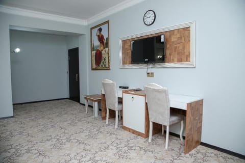 TV and multimedia, Dining area