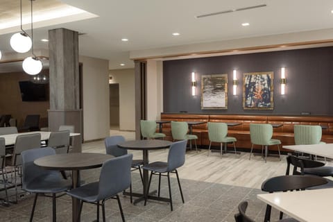 Lobby or reception, Seating area, Dining area