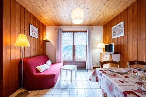 Les Niverolles Apartment in La Clusaz