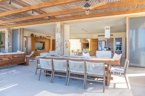 Secluded Luxury Beachfront Villa in La Ribera Villa in Baja California Sur