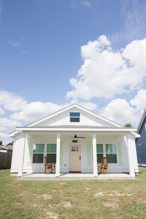 Dorothy House in Gulfport