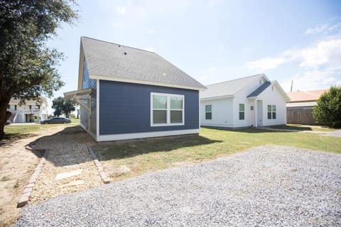 Bluebird By The Sea House in Gulfport