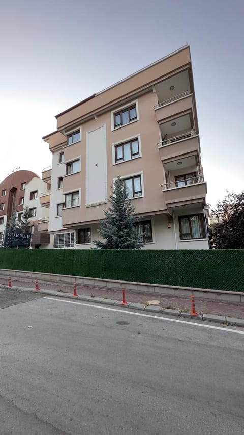 Corner Luxury Suit Apartment in Ankara