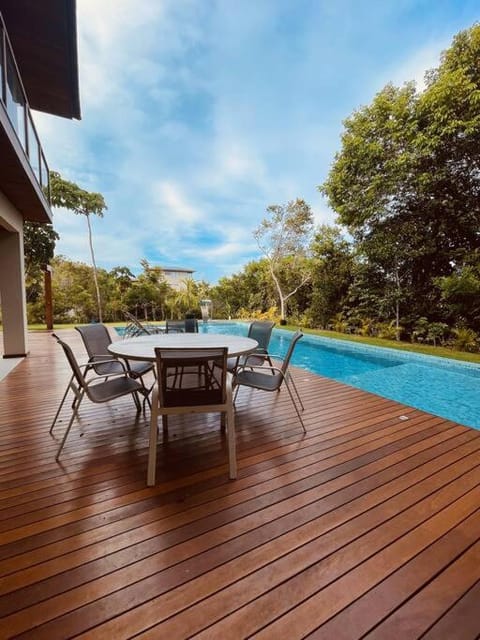 Balcony/Terrace, Pool view, Swimming pool