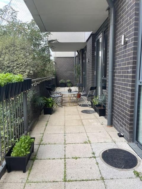 Patio, Garden view