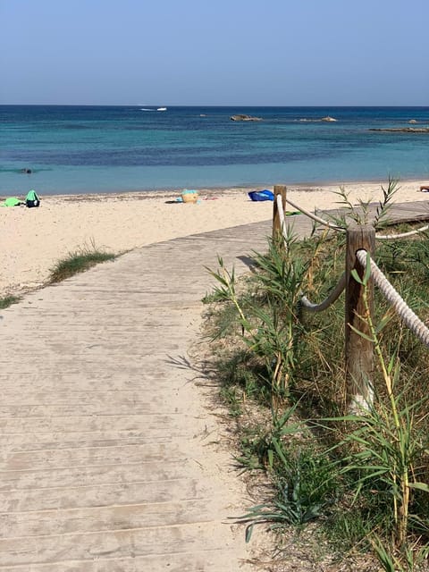 Nearby landmark, Natural landscape, Beach