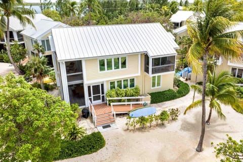 Gardens of the Kai 6 by Grand Cayman Villas Apartment in Rum Point, Cayman Islands