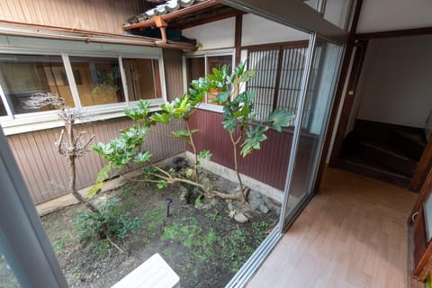 Eirakucho House - Vacation STAY 33866v Bed and Breakfast in Ishikawa Prefecture