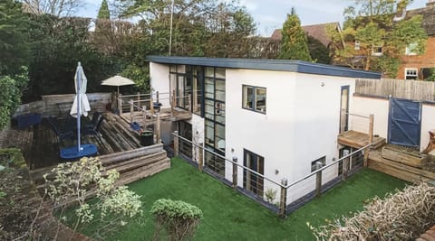 Property building, Day, Garden view