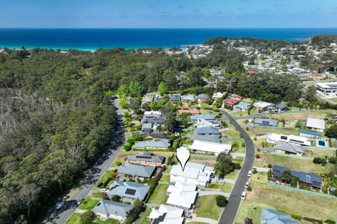 The White Pearl Apartment in Mollymook