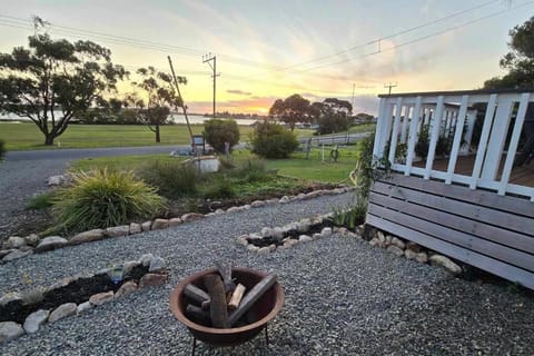 Natural landscape, Garden view, River view, Sunset