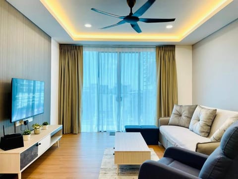 Armadale Galacity2R2B w Netflix, 6pax YPM52 Apartment in Kuching