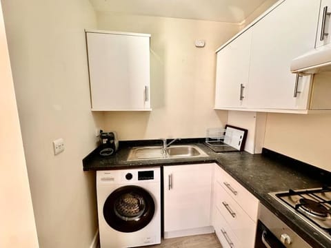 2 bedroom apartment in SE13 Apartment in London Borough of Lewisham