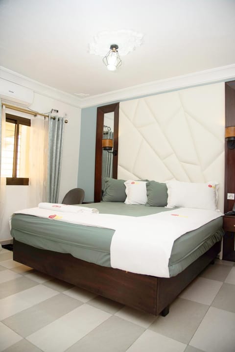 Résidence Le Sommet - Chambre de Luxe Apartment hotel in Douala