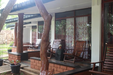 Garden, Seating area, Garden view