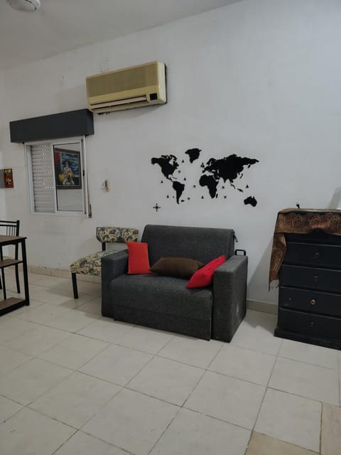 Living room, Seating area, air conditioner