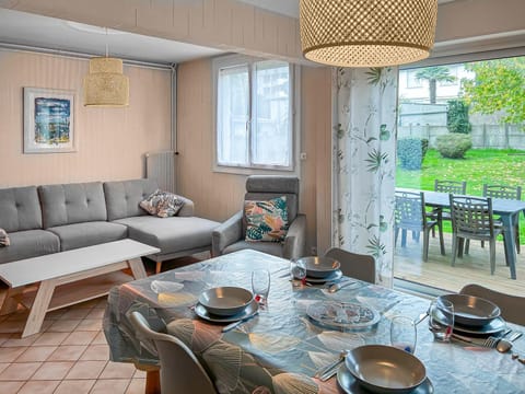 Maison familiale à 500m des plages avec jardin House in Saint-Nazaire