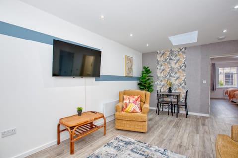 Top Spec City Centre - Perfect Long Stays! Apartment in Bridgwater