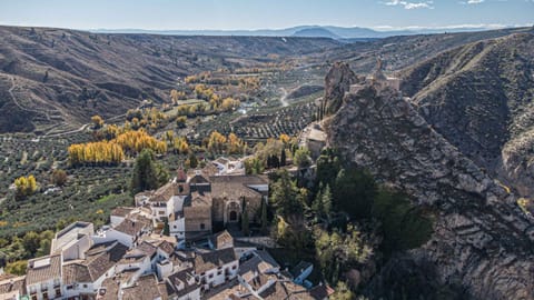 Casa el Árbol House in Sierra de Cazorla Comarca