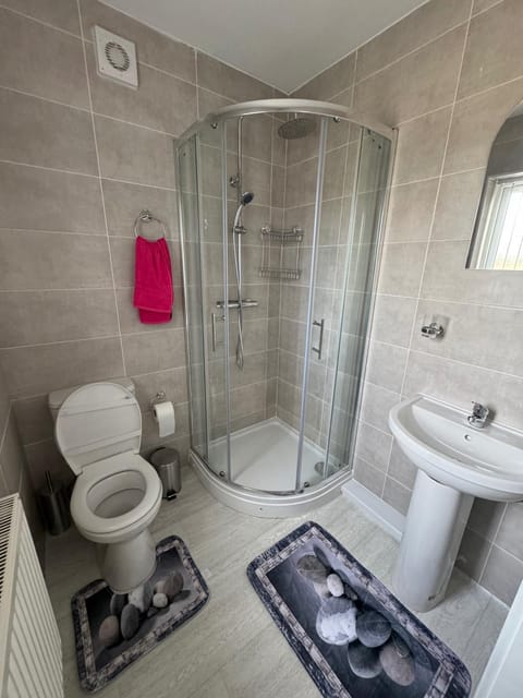 Shower, Toilet, Bathroom