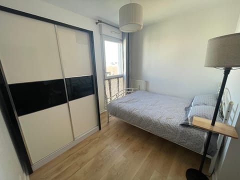 Appartement T3 proche Paris Stade de France Apartment in Saint-Denis, France