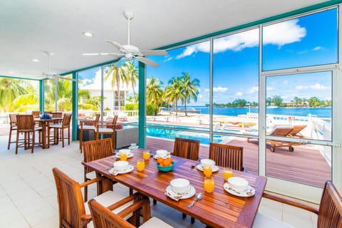 Patio, Dining area, Pool view, Sea view, Swimming pool, sunbed