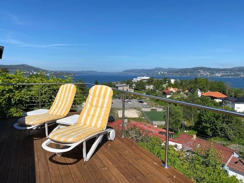 Hel villa i Bergen med flott utsikt og 4 soverom Villa in Bergen