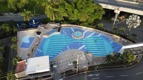 Hot Tub, Aqua park, Swimming pool