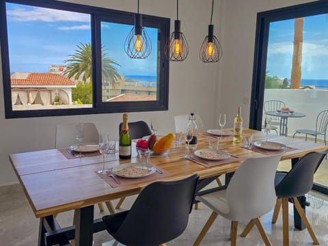 Dining area, Sea view