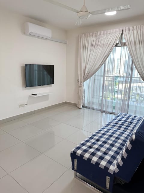 TuR15 SPlCE 10pax 4room Private House Apartment in Bayan Lepas