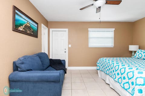 Tropical Breeze Apartments Unit 2 Apartment in Fort Lauderdale