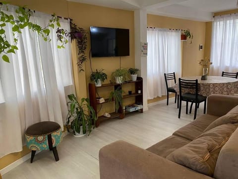 Living room, Dining area, Evening entertainment