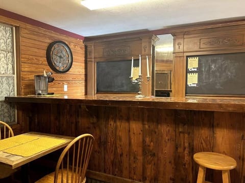 Mystery-Themed Room with large Covered Deck Apartment in Canton