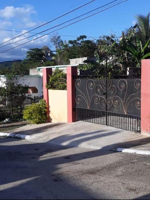 Shadricks Homes House in Saint Catherine Parish