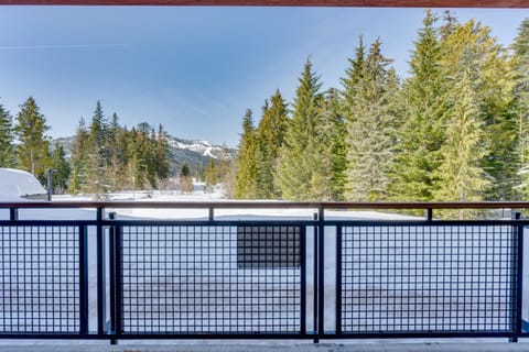 Day, Natural landscape, Winter, Balcony/Terrace, Mountain view