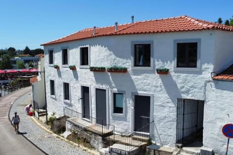 RestOnDouro Oporto Studio by YourHost Apartment in Vila Nova de Gaia