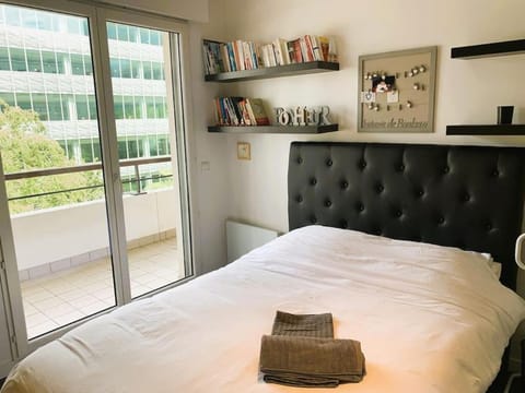 LE PARADIS - 2 chambres, balcon, parking Apartment in Issy-les-Moulineaux