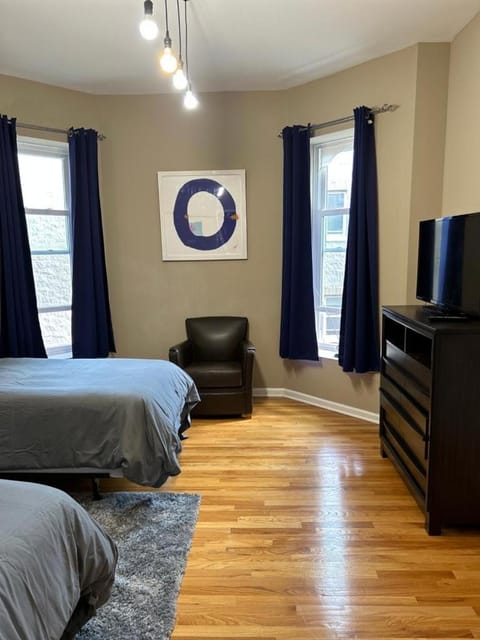 Luxury Bedroom One Vacation rental in Chicago