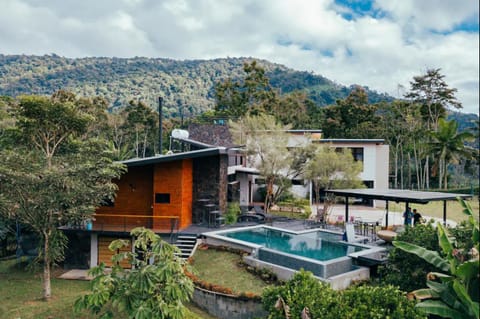 Property building, Natural landscape, Mountain view, Pool view, Swimming pool