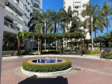 Recreio 2 quartos espaçoso com estacionamento Apartment in Rio de Janeiro