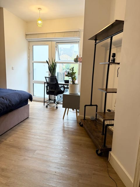 Greenwich Double Room to rent - Near Station Vacation rental in London Borough of Lewisham