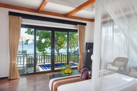 Phi Phi Long Beach Resort & Villa-SHA Extra Plus Resort in Krabi Changwat