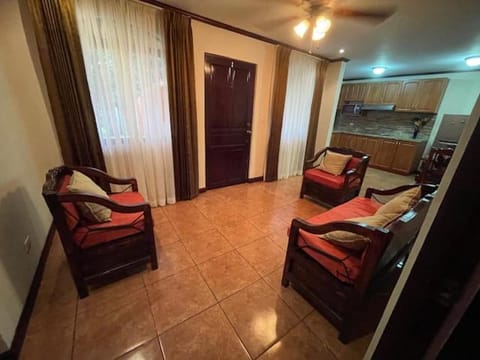 casa andalucia apt 4 Apartment in Heredia Province