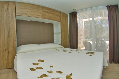 Holiday Mobile Homes Park Riviera Campground/
RV Resort in Istria County