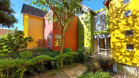 Yellow Haven Lodge Condo in Kampala