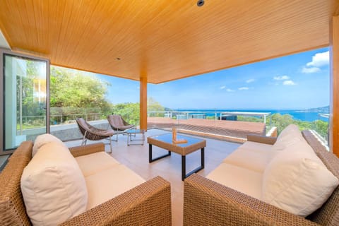 Patio, Day, View (from property/room), Balcony/Terrace, Seating area, Sea view