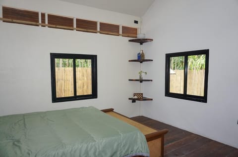 Island Bungalow 15min Walk To Hin Kong Beach House in Ko Pha-ngan Sub-district