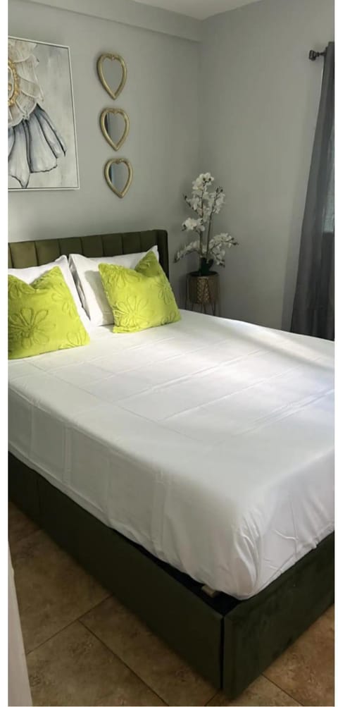 Dreamstay guest house Wohnung in Central Islip