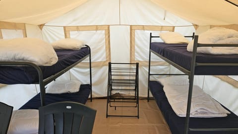 Comfort tent Val de Wanne Campground/ 
RV Resort in Trois-Ponts