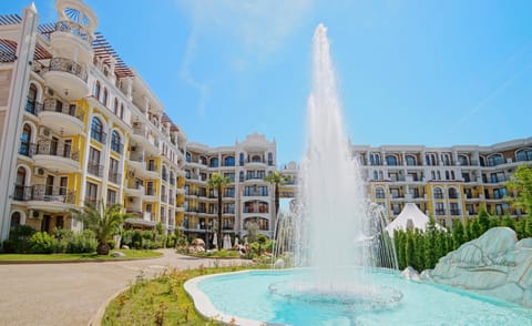 Harmony Suites - Monte Carlo Aparthotel in Sunny Beach